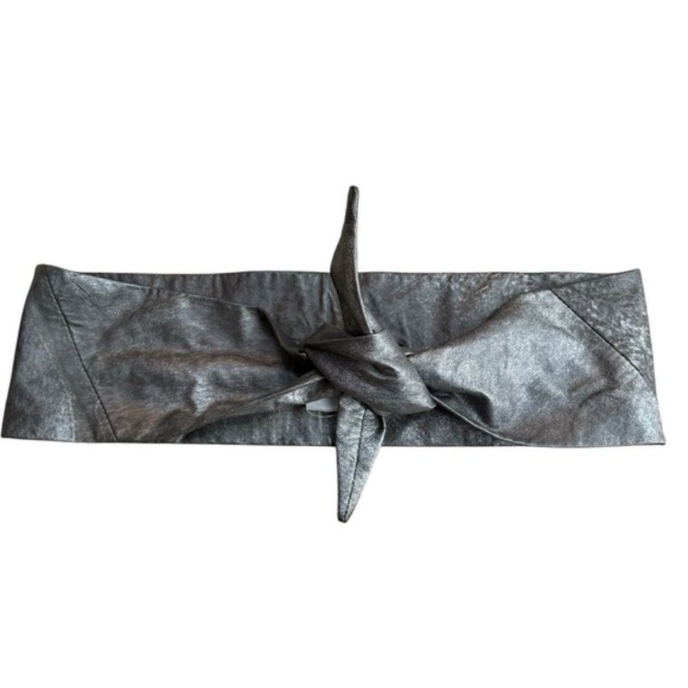 Scanlan & Theodore Lamb‎ Leather Tie Waist Belt Metallic Black  Futuristic Chic